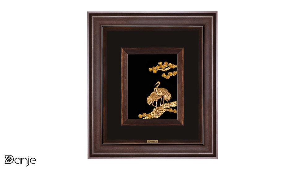 تابلو طلاکوب؛ ساخته شده با ورق طلای خالصتابلو طلاکوب؛ ساخته شده با ورق طلای خالص