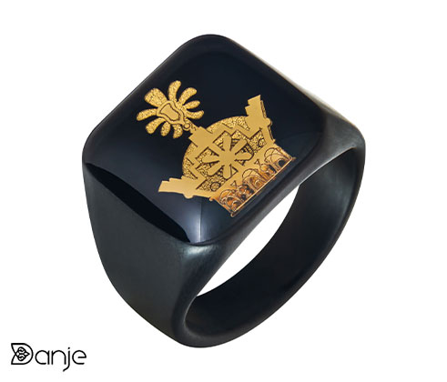 نماد تاج بر روی زیباترین انگشتر مردانه طلا
